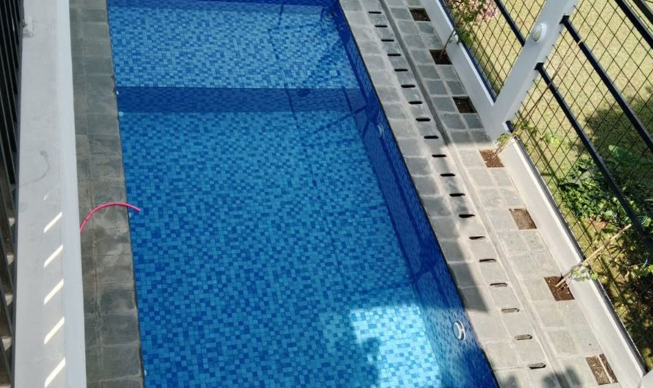 sewa villa lembang kolam renang , Villa Sikas Lembang