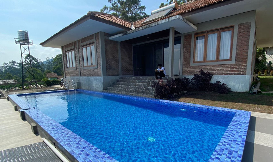 rekomendasi Villa Lembang 5 kamar ada kolam renang